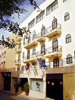 The Crown Hotel بوجبة المظهر الخارجي الصورة